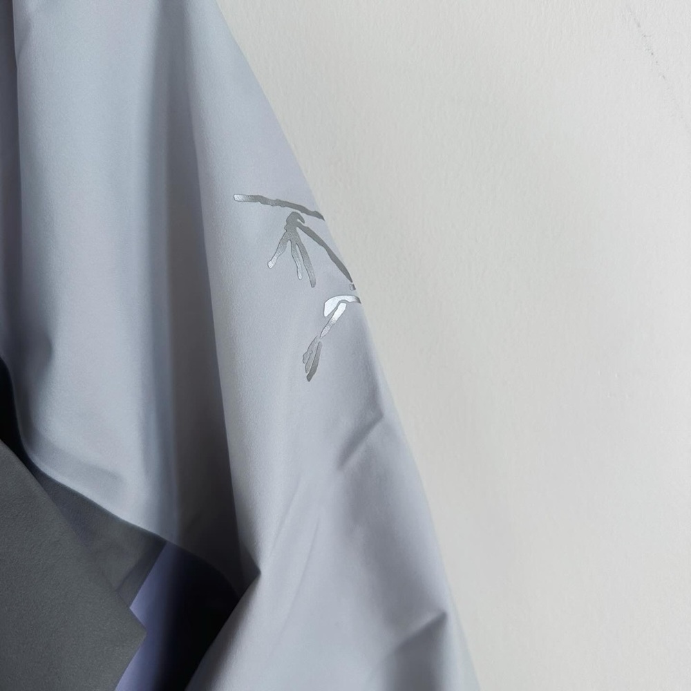 Brand New Arc’teryx Beta Jacket W Beams GORE-TEX - Size XL - Picture 9 of 9